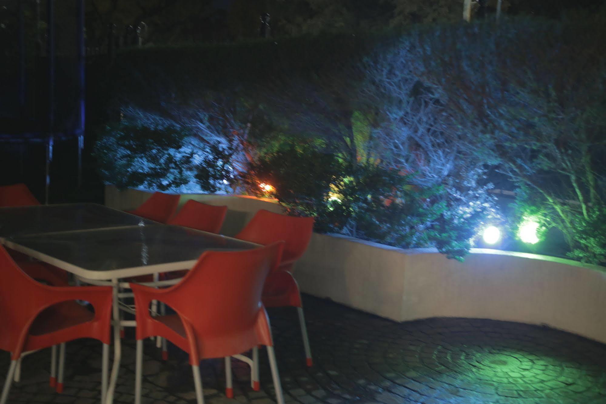 Pampa Plaza Hotel Buenos Aires Exterior photo
